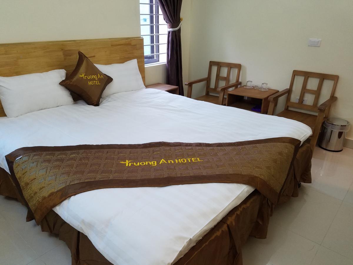 Truong An Hostel Viet Tri ภายนอก รูปภาพ